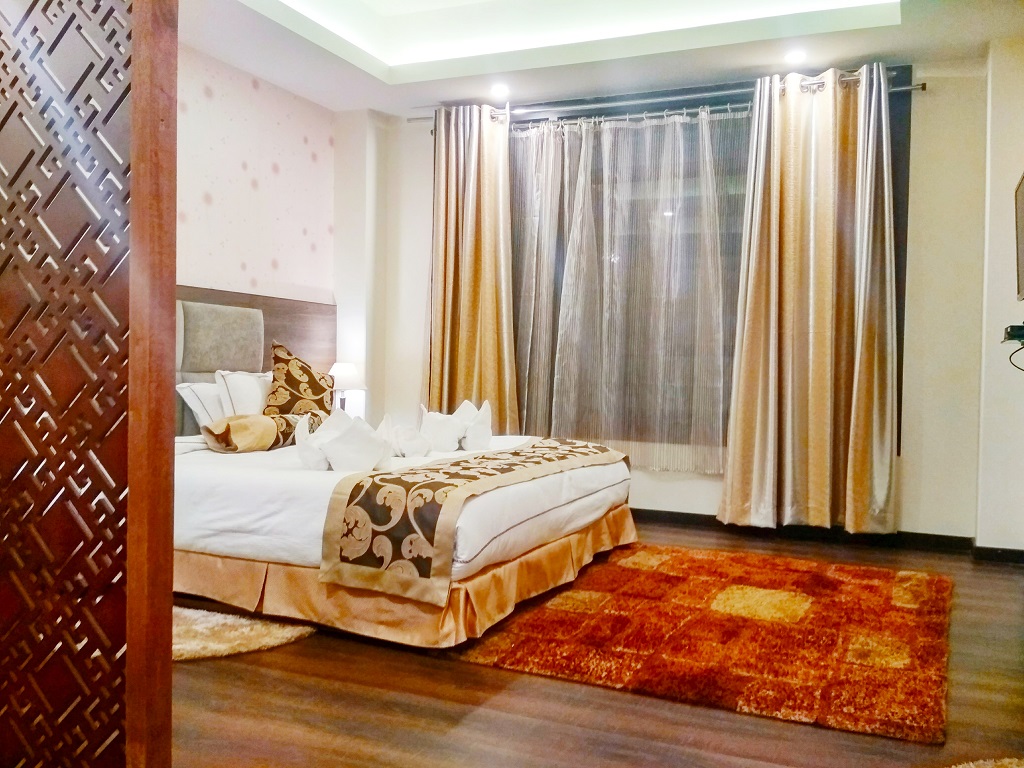 Pearl Retreat