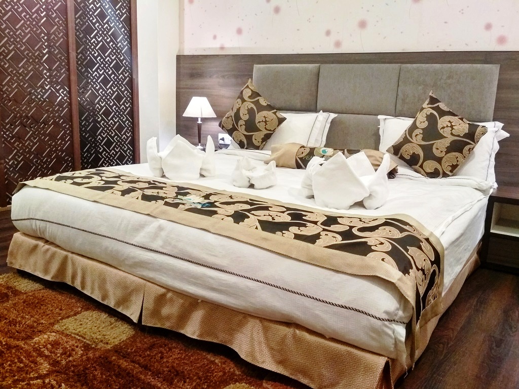 Pearl Retreat